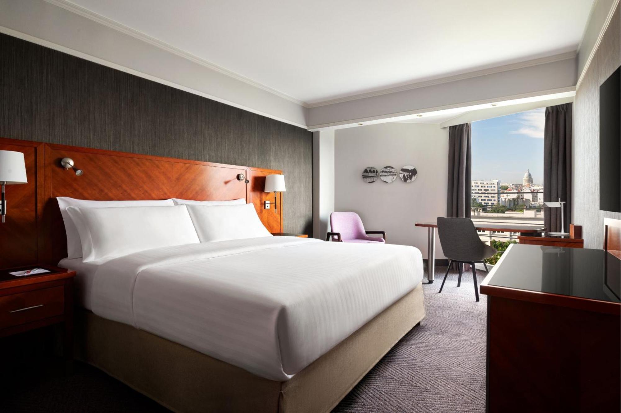 Executive King Room,1610220163:JPEG