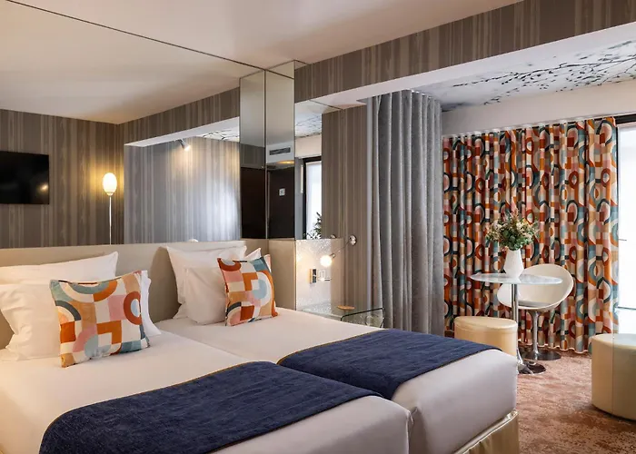 Le 7 Eiffel Hotel By Malone Parigi